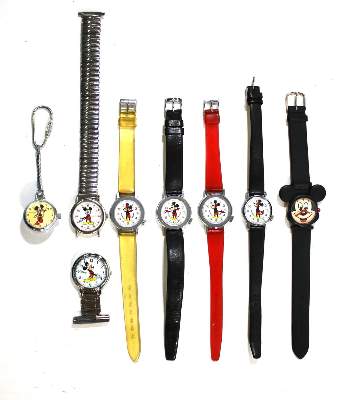 Bild Nr.1: 137-2518 Micky Maus Uhren.: (Uhren, Armbanduhren)