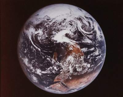 Bild Nr.2: 137-2565 Aufnahme: (Apollo 17)