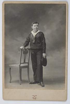 Bild Nr.1: 137-2592 Sammlung: (Portrait)
