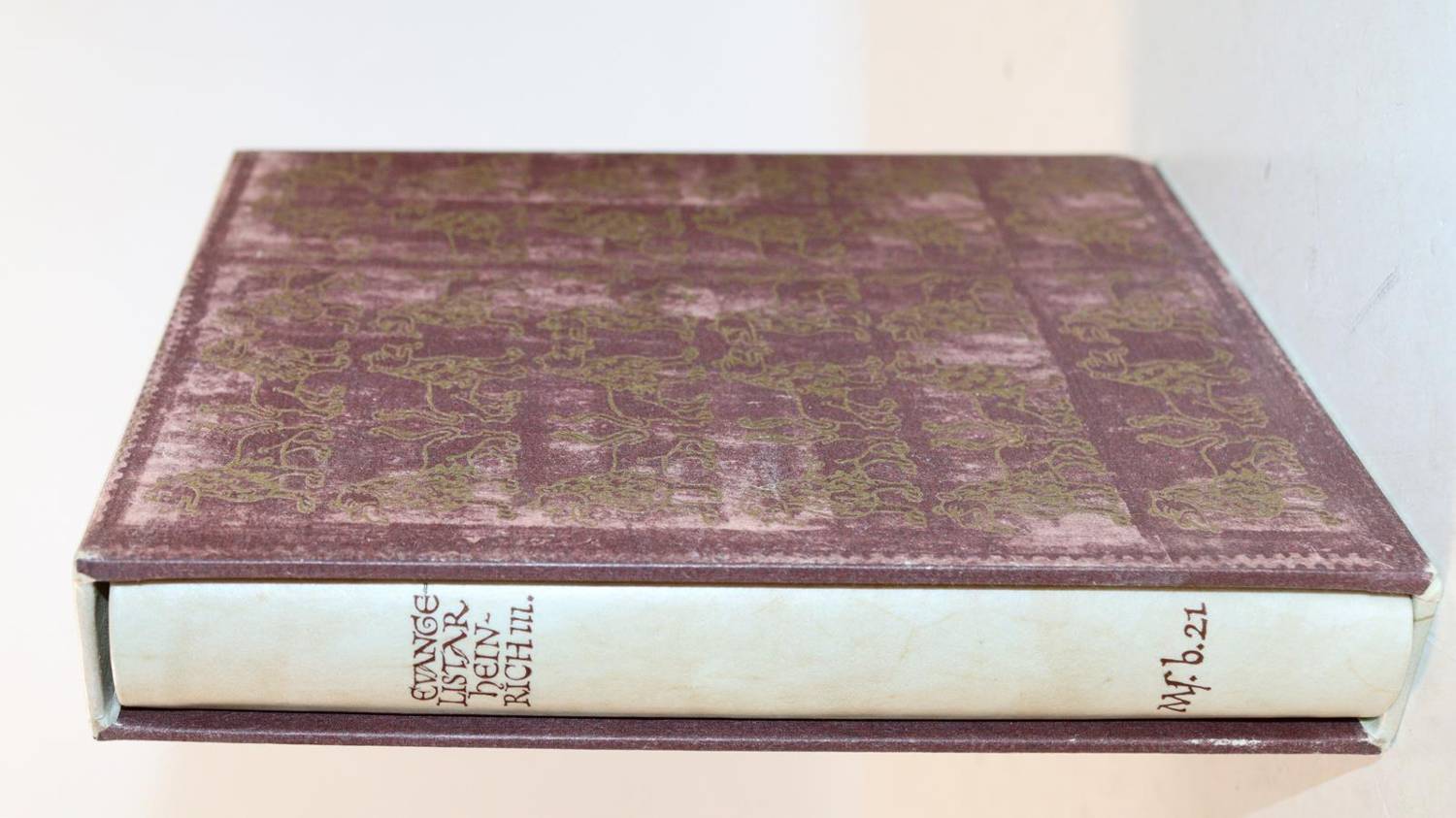 Große Abbildung Nr.4: 138-1071 Evangelistar, Das: (Faksimile)