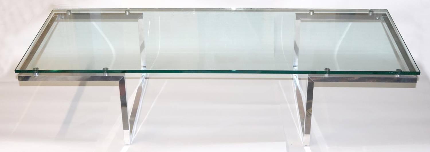 Große Abbildung Nr.2: 138-2971 Designtisch,: (Möbel, Design)