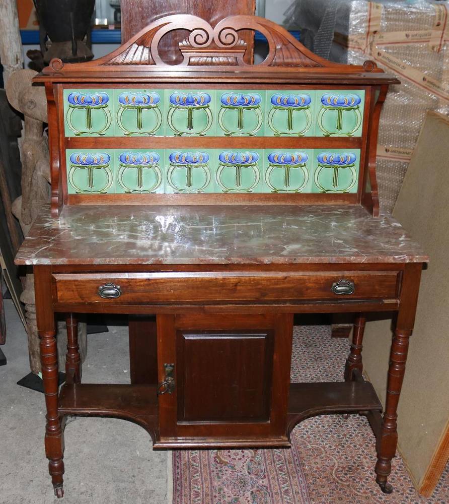 Große Abbildung Nr.2: 138-2979 Jugendstil Aufsatzkommode: (Möbel, Kommoden)