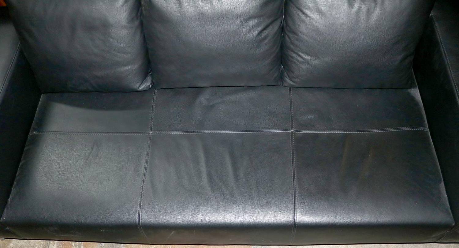 Große Abbildung Nr.4: 138-2982 Ledersofa,: (Möbel)