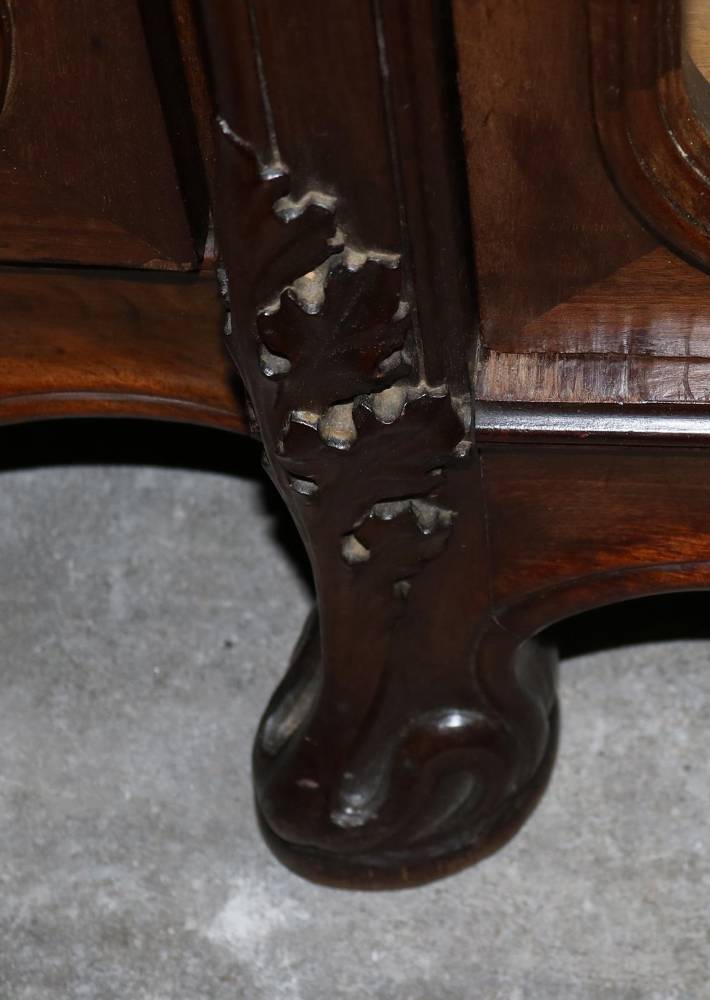 Große Abbildung Nr.7: 138-2993 Salonschrank Jugendstil.: (Möbel, Schränke)