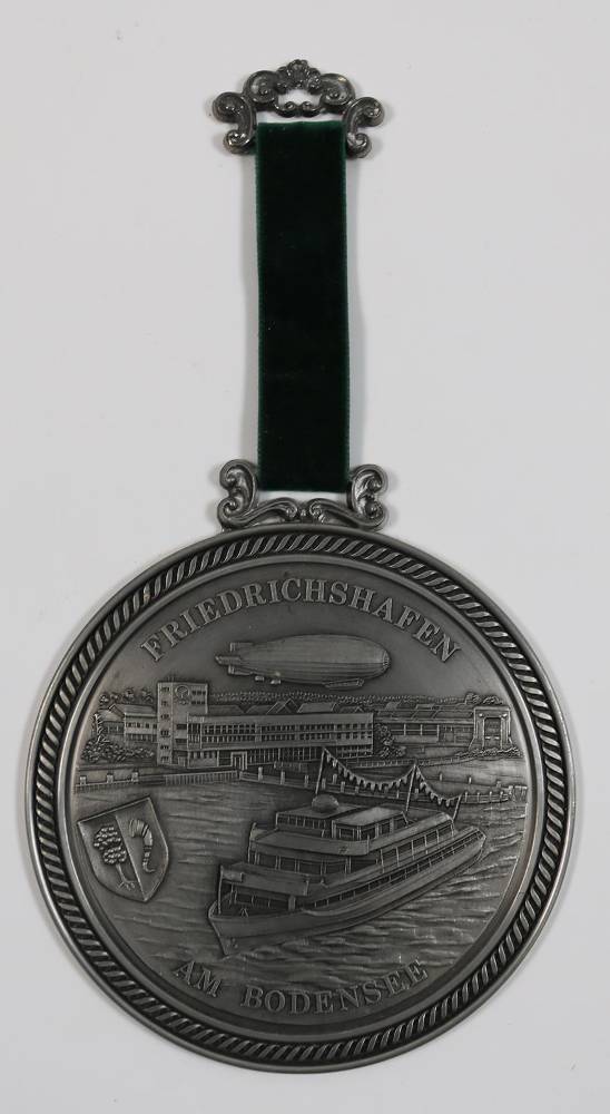 Große Abbildung Nr.2: 138-3081 Zeppelin Sammlung.: (Münzen und Medaillen, Zeppelin)