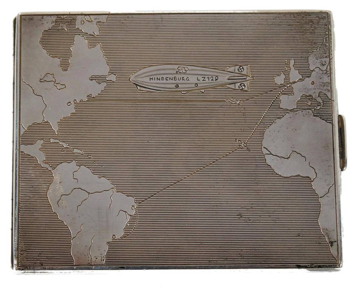 Große Abbildung Nr.1: 138-3085 Zigarettentui aus: (Münzen und Medaillen, Zeppelin)