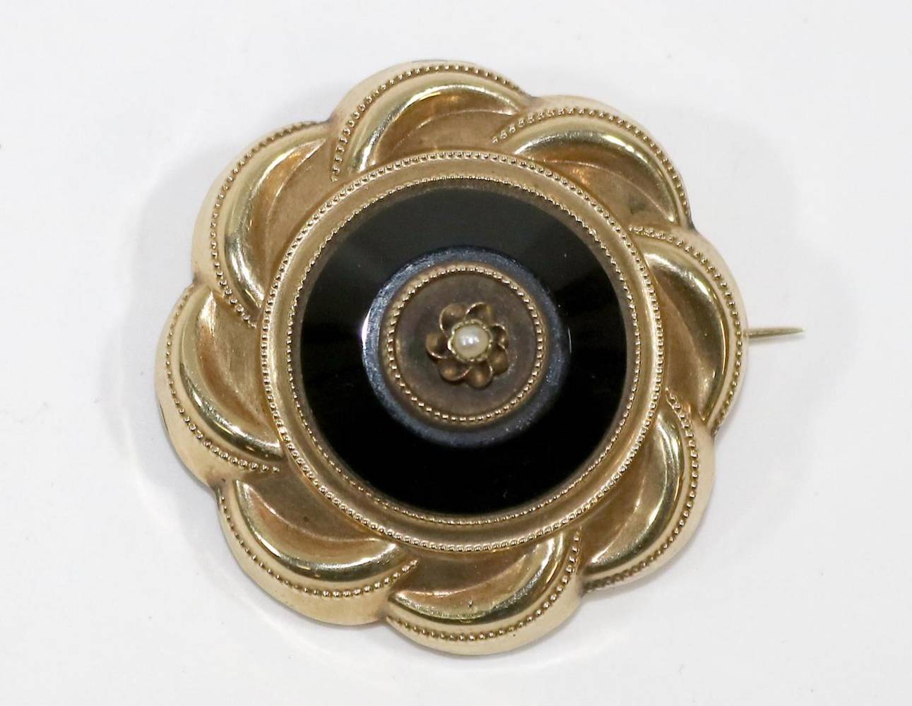 Große Abbildung Nr.1: 138-3103 Biedermeier Goldbrosche.: (Schmuck, Broschen)