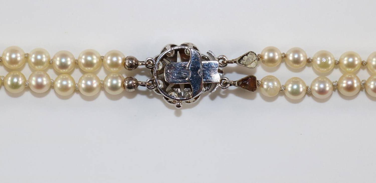 Große Abbildung Nr.4: 138-3113 Perlenkette.: (Schmuck)