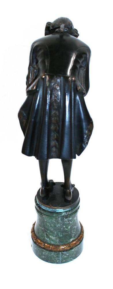 Große Abbildung Nr.3: 138-3150 Lesender Bronze.: (Skulpturen - Plastiken)