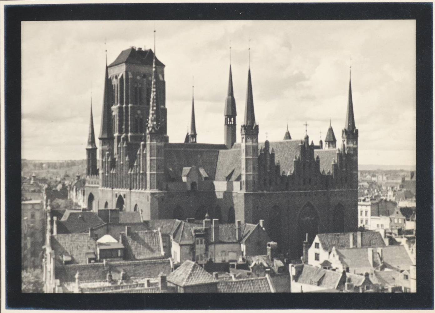 Große Abbildung Nr.10: 138-3255 Danzig.: (Photographie)