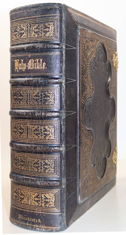 Große Abbildung Nr.1: 138-70 Holy Bible, The,: (Bibeln, Einband)