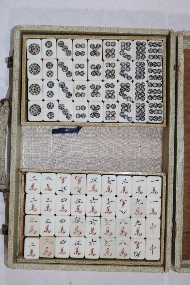 Große Abbildung Nr.5: 138-719 Mah-Jongg.: (Spiele)