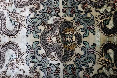 Bild Nr.4: 138-2852 Seidenbrücke, Drachenteppich: (Varia, Teppiche)