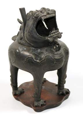 Bild Nr.1: 138-2912 Bronze Räuchergefäss: (Asiatika, Ritualgegenstände)