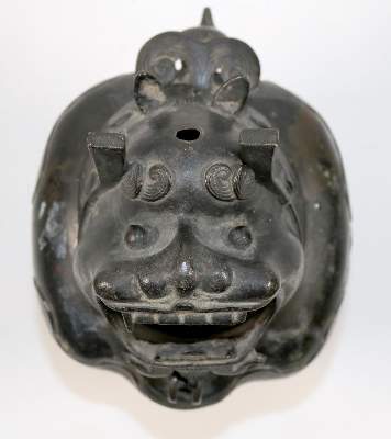 Bild Nr.3: 138-2912 Bronze Räuchergefäss: (Asiatika, Ritualgegenstände)