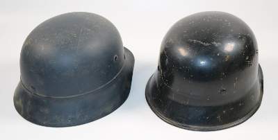Bild Nr.2: 138-2959 Paar Helme 3.Reich Luftschutz: (Militaria)