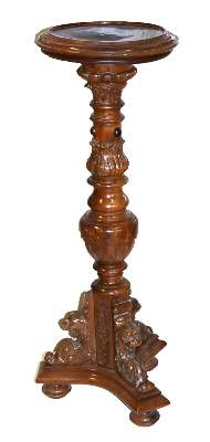 Bild Nr.1: 138-2985 Holzsäule auf Tripod: (Möbel, Säulen)