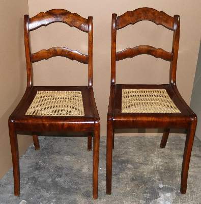 Bild Nr.4: 138-3003 Beistelltisch: (Möbel, Tische)