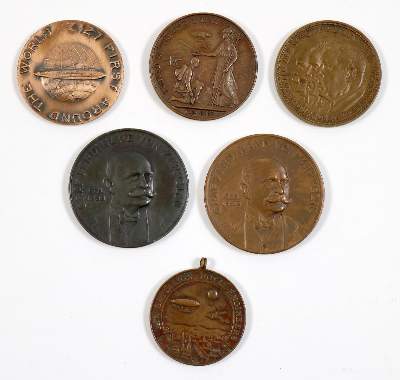 Bild Nr.1: 138-3042 Bronzemedaillen: (Münzen und Medaillen, Zeppelin)