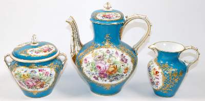 Bild Nr.5: 138-3097 Solitaire im Sévre Stil.: (Porzellan u. Keramik)