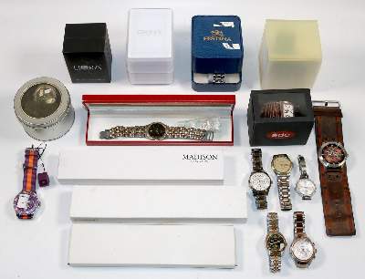 Bild Nr.5: 138-3230 Herrenuhren-Sammlung.: (Uhren, Armbanduhren)