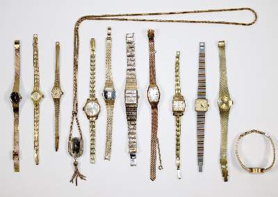 Bild Nr.1: 138-3231 Sammlung: (Uhren, Armbanduhren)