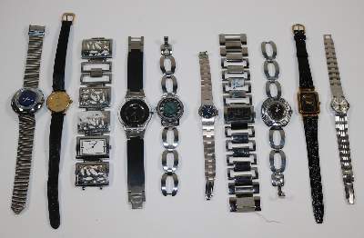 Bild Nr.4: 138-3231 Sammlung: (Uhren, Armbanduhren)