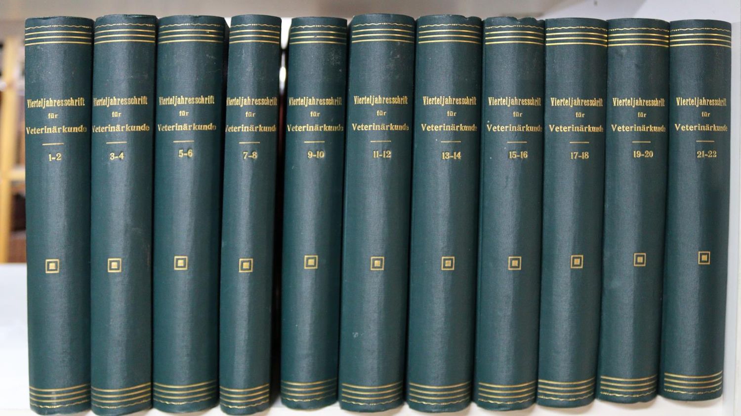 Große Abbildung Nr.3: 139-1585 Vierteljahresschrift: (Medizin, Veterinärmedizin)
