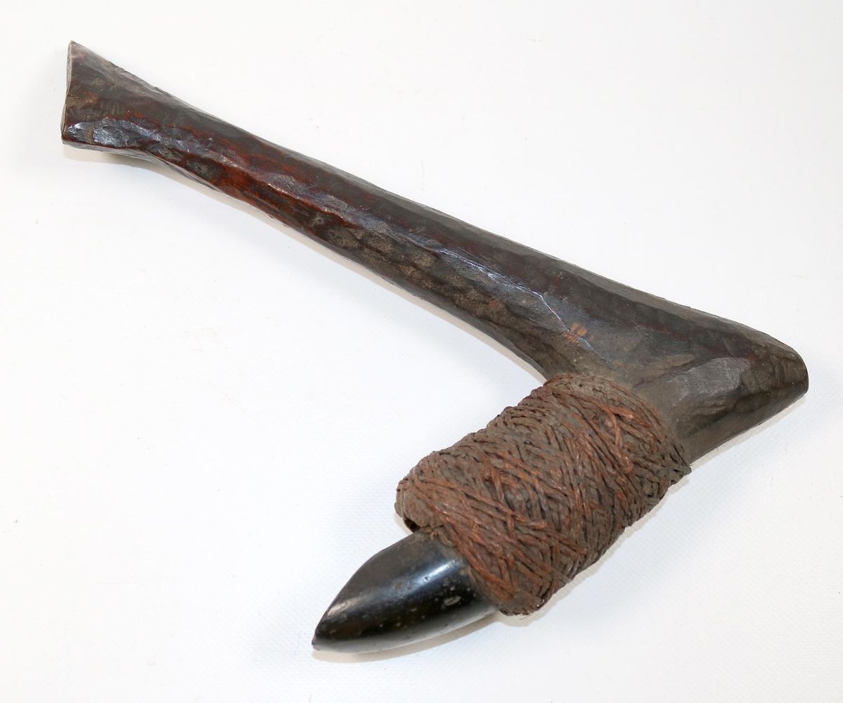 Große Abbildung Nr.1: 139-2386 Ritualbeil.: (Varia, Ozeanien)