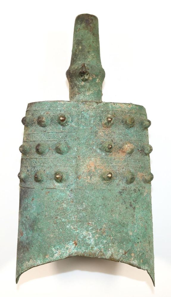Große Abbildung Nr.1: 139-2452 Bronzeglocke, China: (Asiatika)