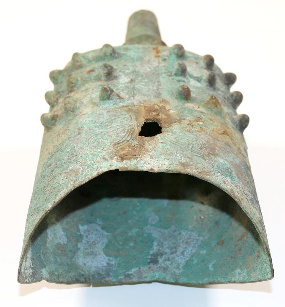 Große Abbildung Nr.2: 139-2452 Bronzeglocke, China: (Asiatika)