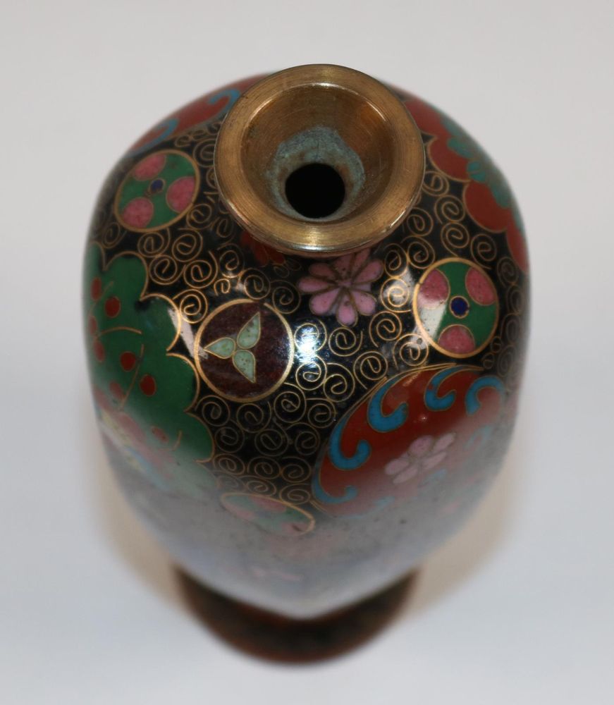Große Abbildung Nr.2: 139-2461 Cloisonné Vase: (Asiatika)