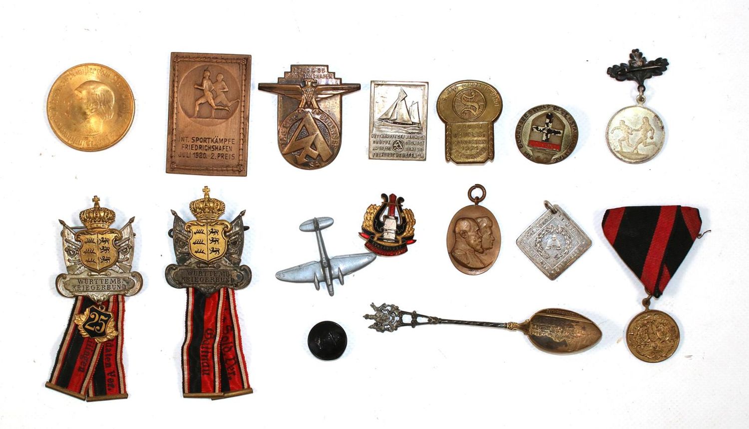 Große Abbildung Nr.2: 139-2536 Mehrere Militärische u.: (Militaria)