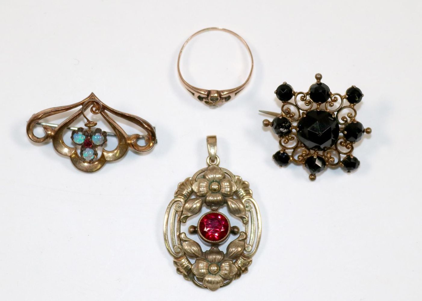 Große Abbildung Nr.1: 139-2660 Jugendstilschmuck.: (Schmuck)