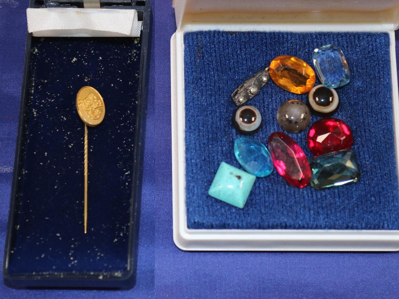 Große Abbildung Nr.2: 139-2667 Schmucksammlung: (Schmuck, Ringe)