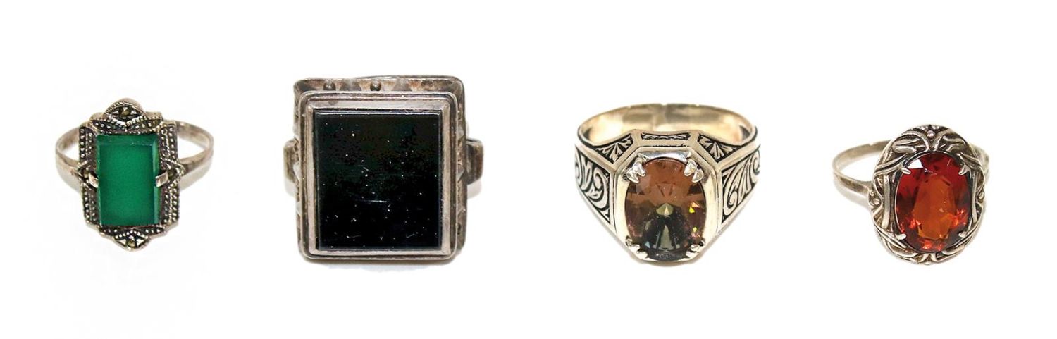Große Abbildung Nr.3: 139-2668 Ringsammlung: (Schmuck)