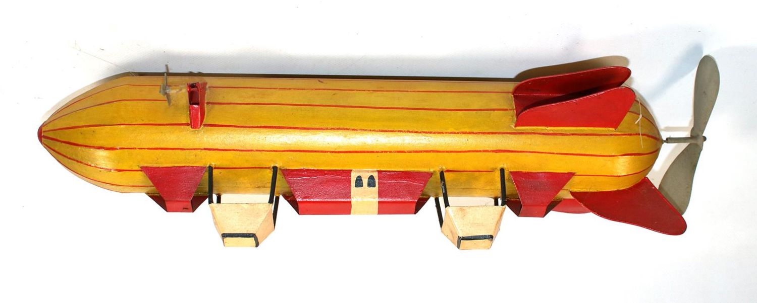 Große Abbildung Nr.2: 139-2741 Zeppelin Blech: (Spielzeug, Zeppelin)