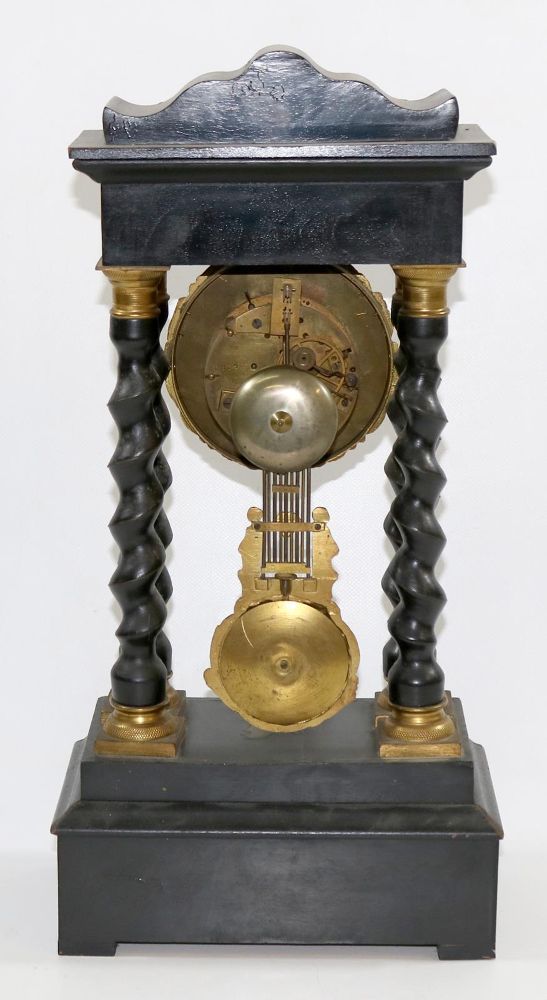 Große Abbildung Nr.5: 139-2748 Pendule.: (Uhren, Kaminuhren)