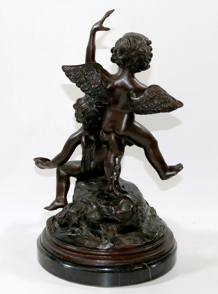 Große Abbildung Nr.2: 139-3645 Zwei musizierende Putti.: (Künstlergraphik, Skulpturen - Plastiken)