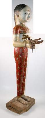 Bild Nr.2: 139-2500 Stehende Figur einer Frau.: (Asiatika)