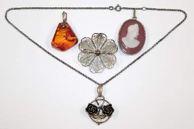 Bild Nr.1: 139-2662 Lot Antikschmuck: (Schmuck)