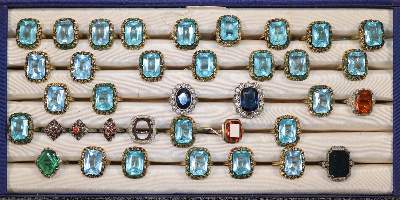 Bild Nr.1: 139-2667 Schmucksammlung: (Schmuck, Ringe)