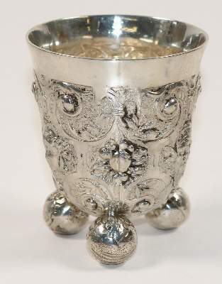 Bild Nr.2: 139-2676 Gebrüder Neresheimer Hanau.: (Silber)