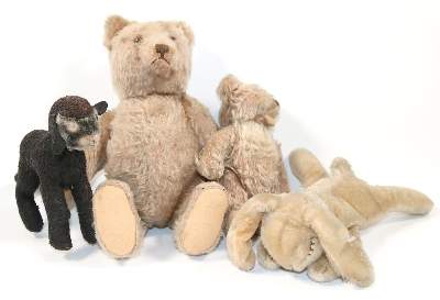 Bild Nr.1: 139-2740 Teddybär, Puppen u.: (Spielzeug)