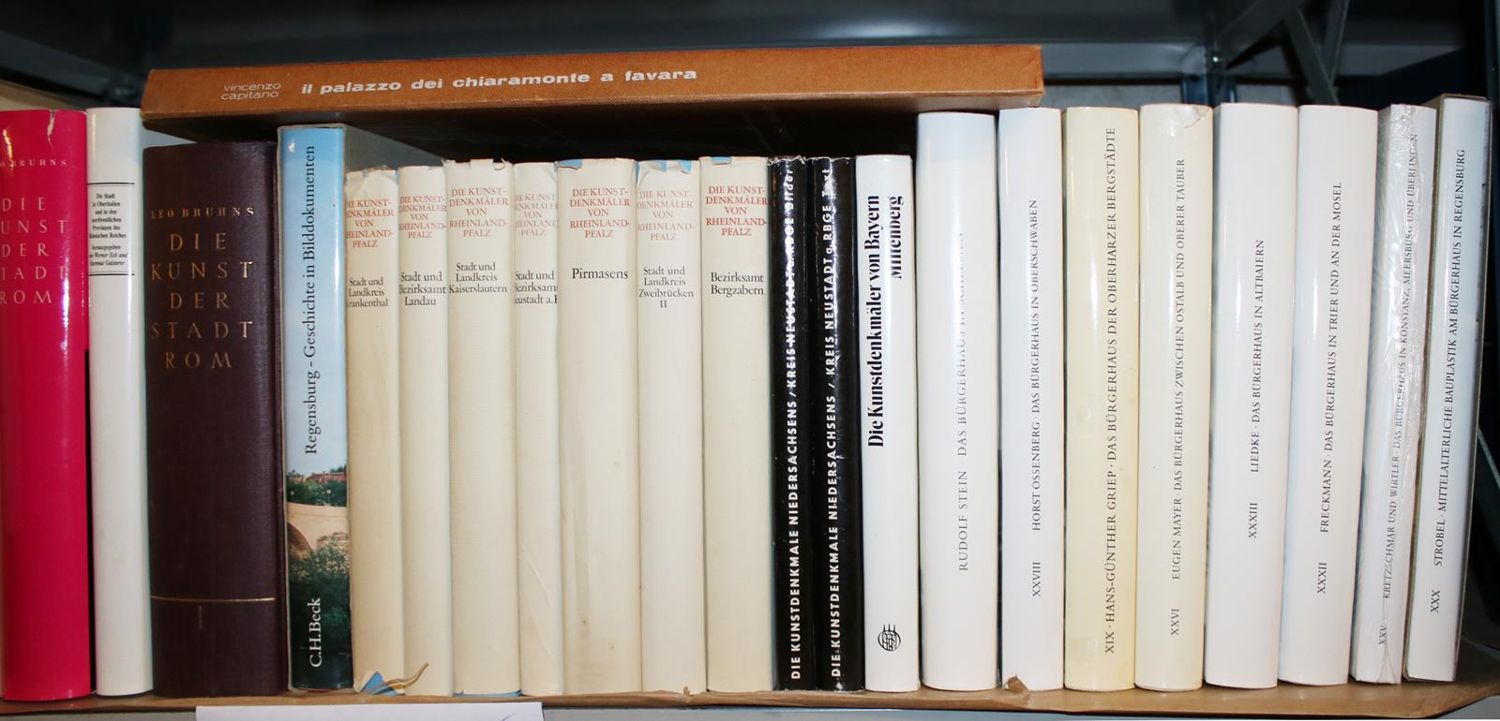 Große Abbildung Nr.22: 140-1137 Kunstdenkmäler.: (Kunstwissenschaft)