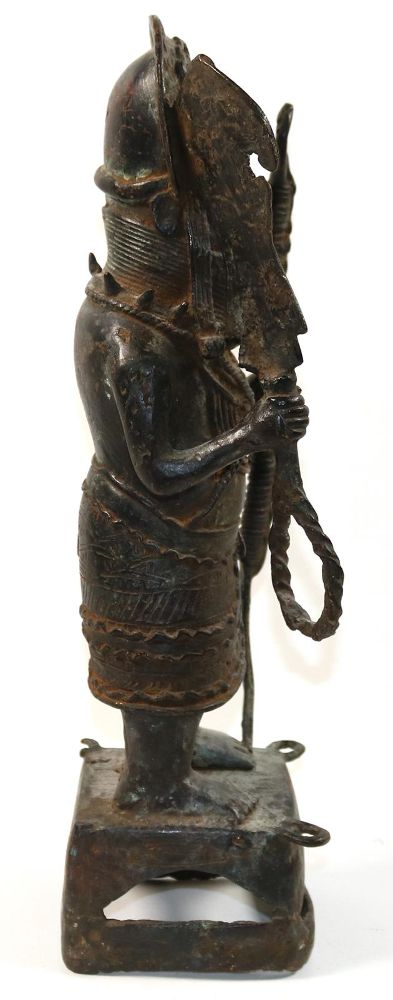Große Abbildung Nr.2: 140-2815 Benin Bronze: (Afrika, Figuren)