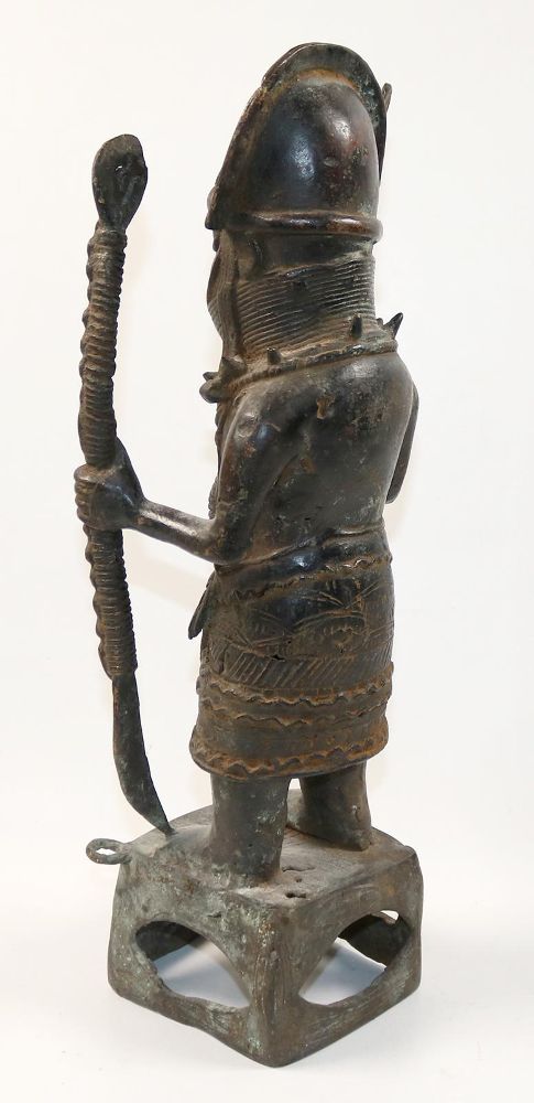 Große Abbildung Nr.3: 140-2815 Benin Bronze: (Afrika, Figuren)