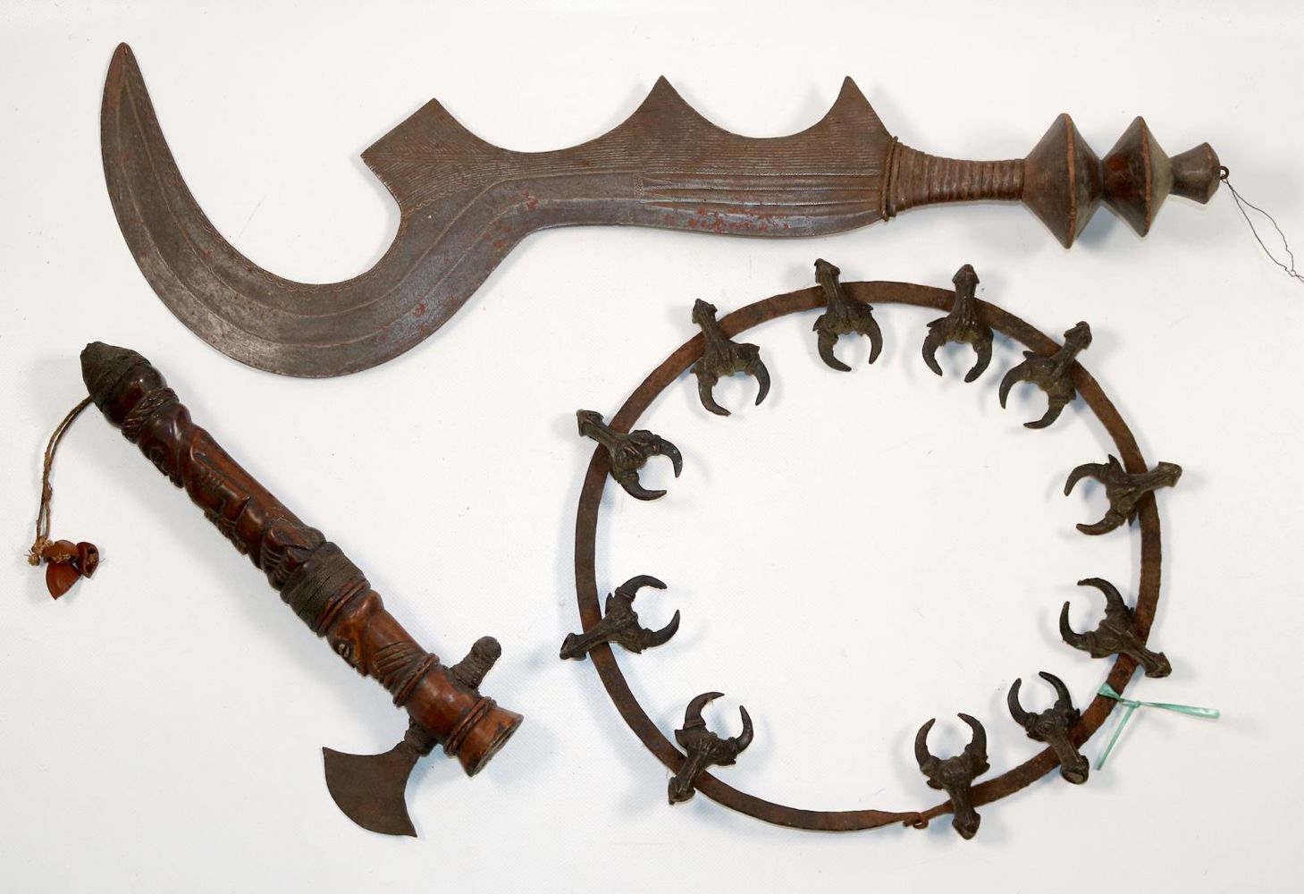 Große Abbildung Nr.1: 140-2824 Halsreif, Bamun: (Afrika)