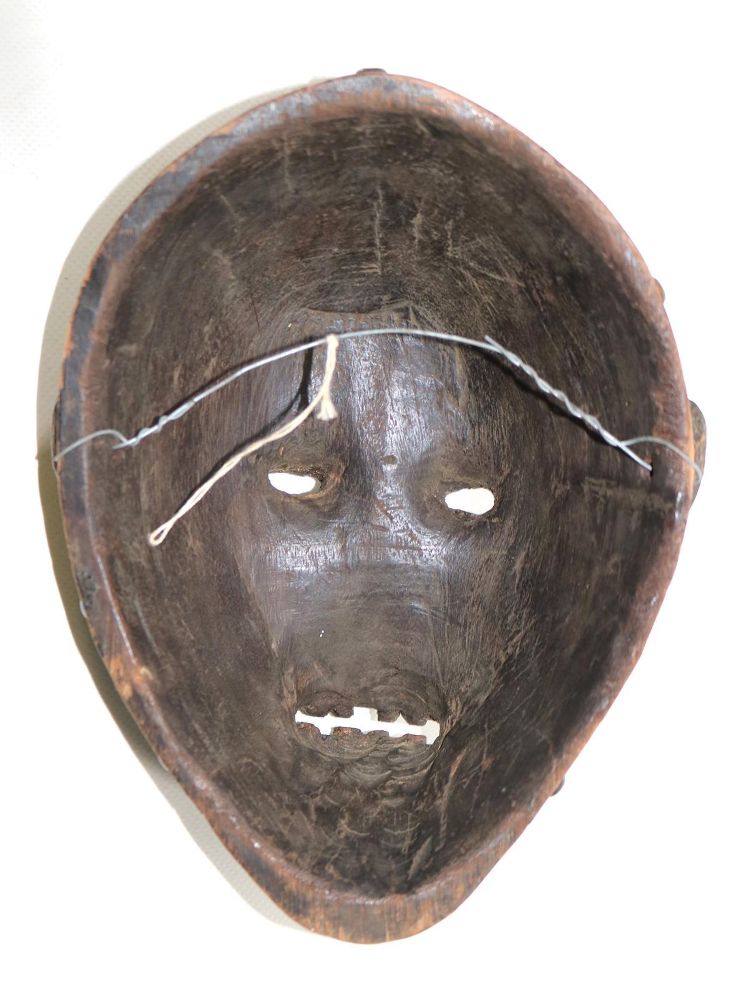 Große Abbildung Nr.3: 140-2828 Kuyu Kouyou Maske: (Afrika, Masken)