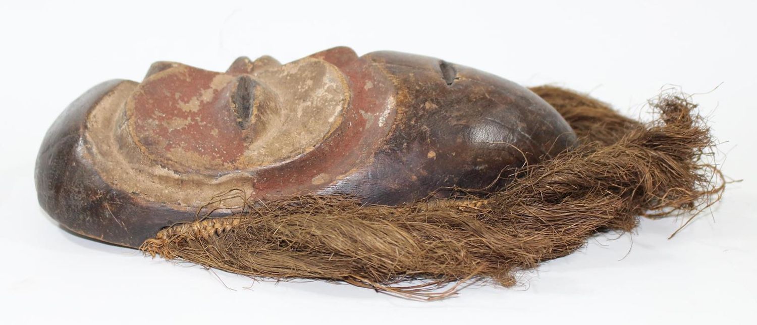 Große Abbildung Nr.2: 140-2831 Maske Lega D.R.Kongo.: (Afrika, Masken)